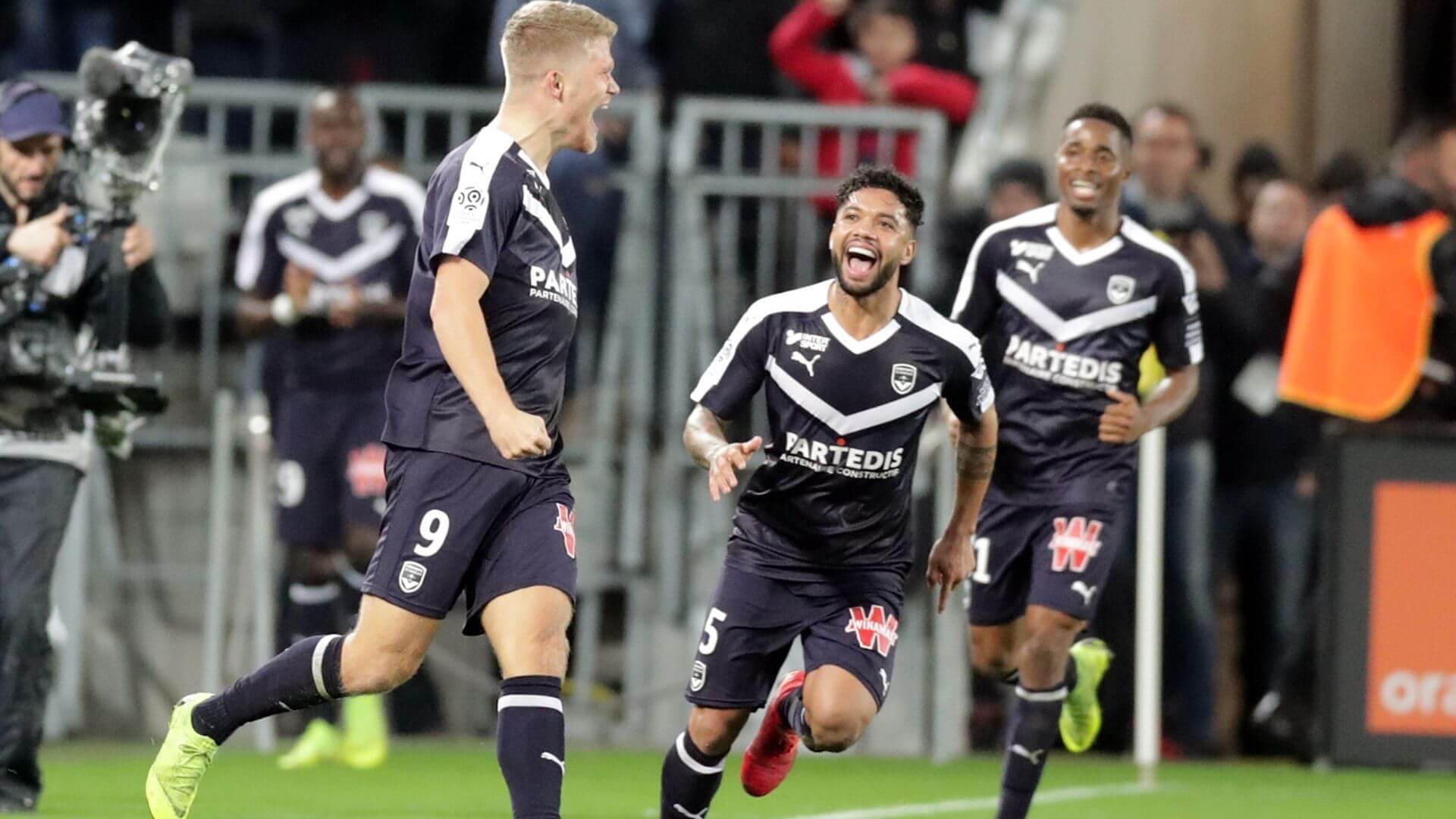 Bordeaux có khởi đầu không mấy suôn sẻ