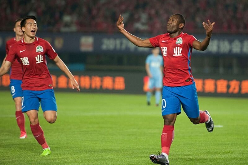 Chủ nhà Henan Jianye gặp khó khăn