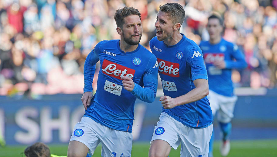 Napoli đang tự đưa mình vào thế khó trong cuộc đua giành vé tham dự cup châu Âu