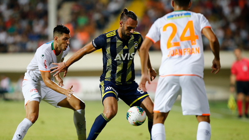 Fenerbahce quyết tâm trụ hạng
