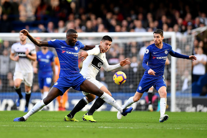 Fulham chưa bao giờ là đối thủ của Chelsea