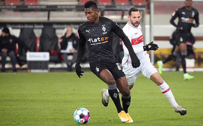 Gladbach có lợi thế sân nhà sẽ giành chiến thắng
