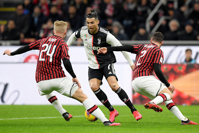 Milan đang có biểu hiện chững lại về phong độ thi đấu