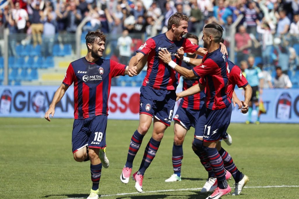 soi-keo-nhan-dinh-lazio-vs-crotone-vao-21h00-ngay-12-03-2021-serie-a