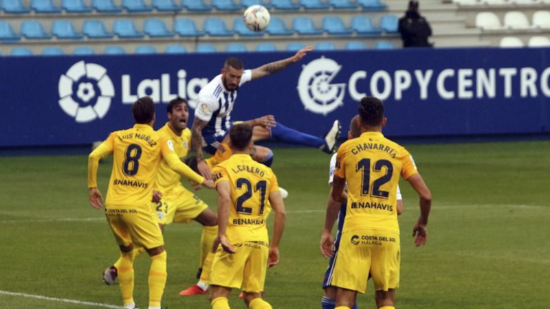 Malaga thi đấu thiếu bản lĩnh trên sân khách