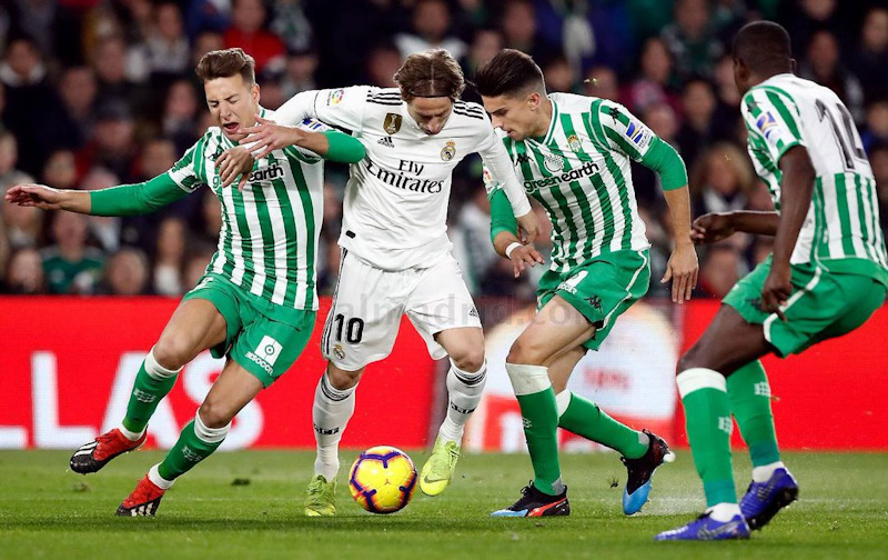Real Madrid quyết tâm bảo vệ ngôi đầu bảng