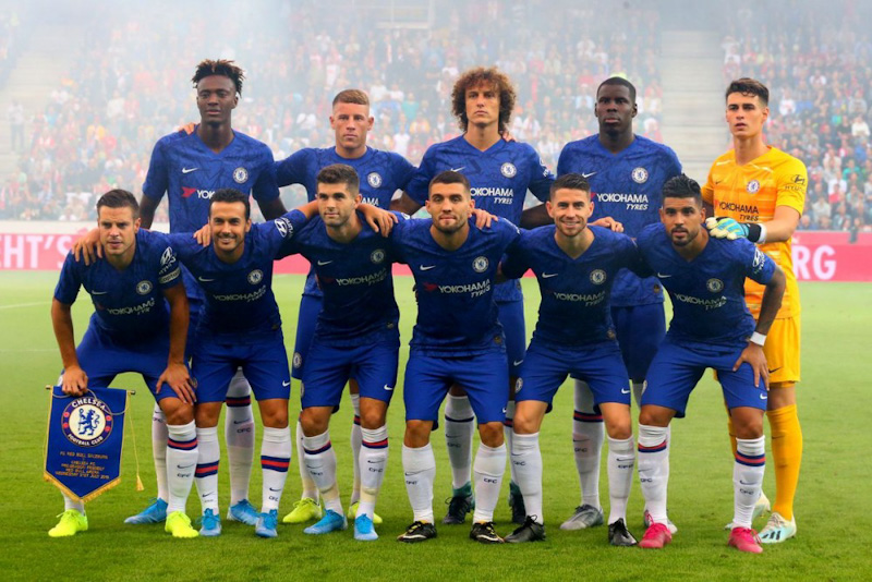 Chelsea mới có một chiến thắng tại bán kết Cúp FA