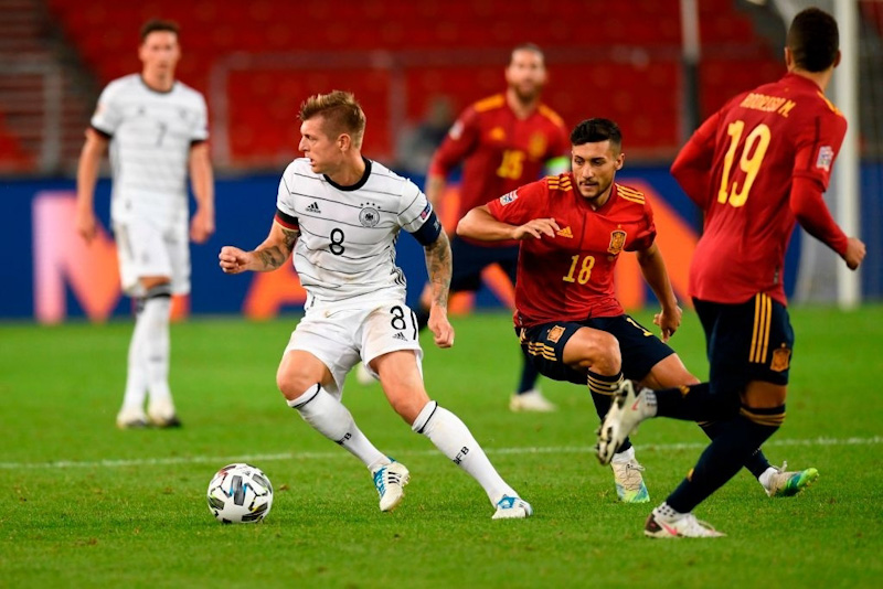 soi-keo-nhan-dinh-tay-ban-nha-vs-hy-lap-vao-02h45-ngay-26-03-2021-fifa-world-cup