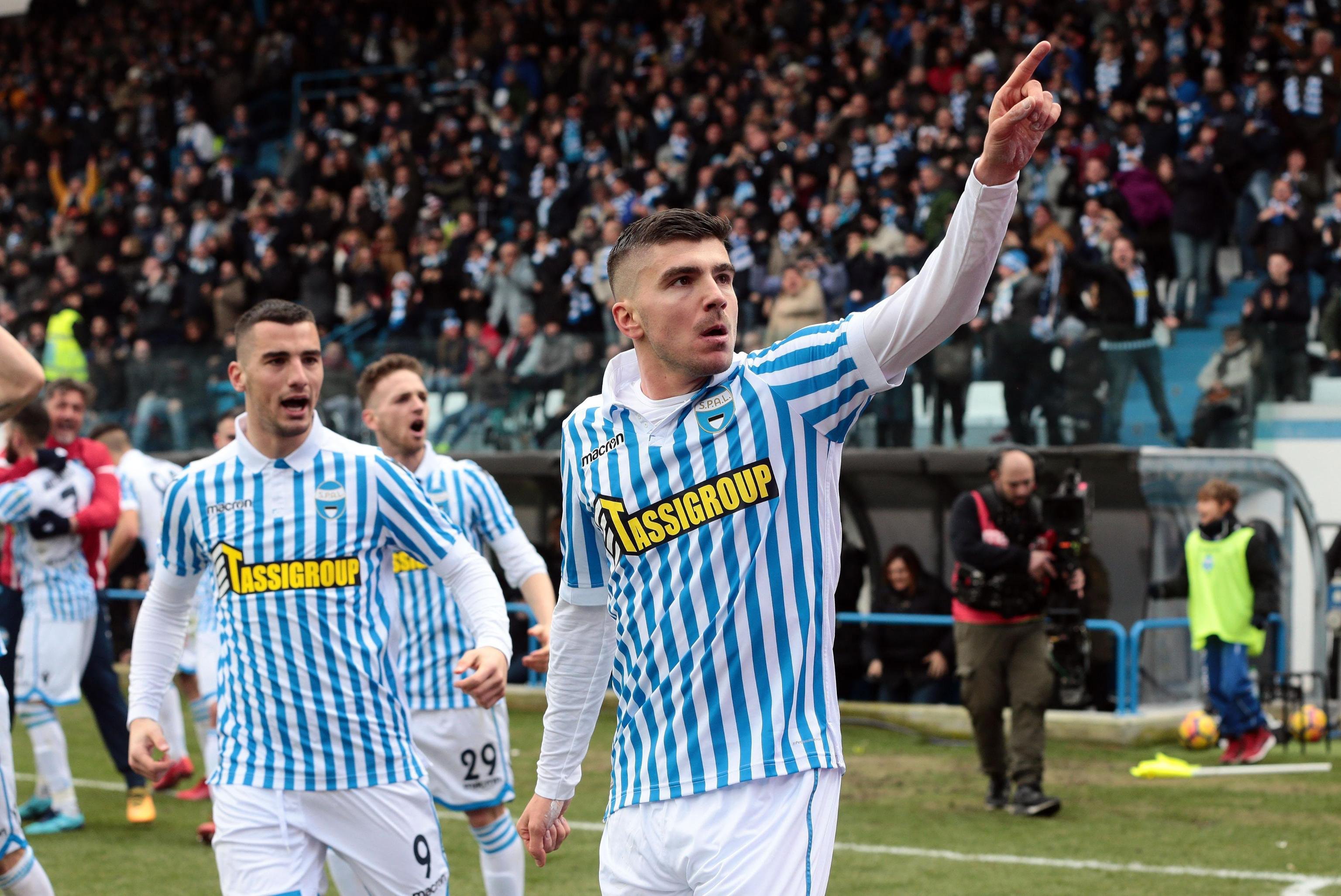 Soi kèo Verona vs SPAL