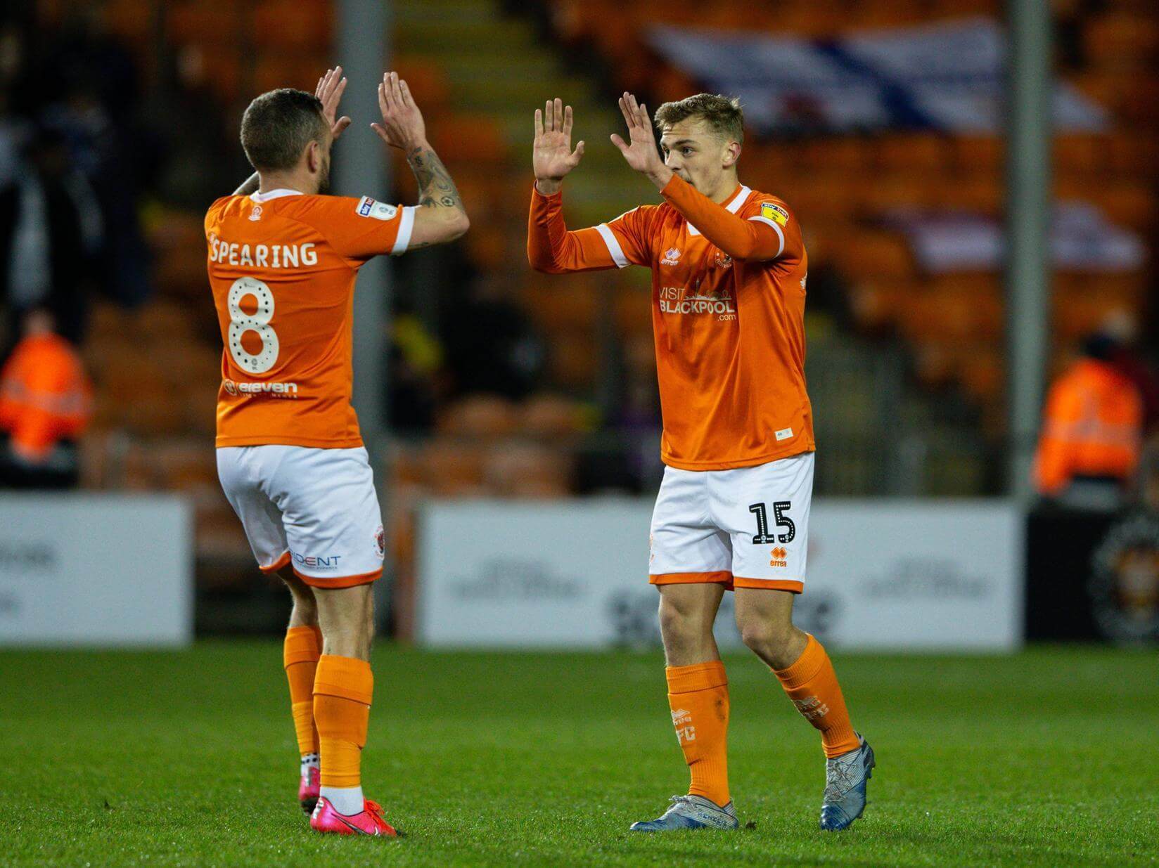 Blackpool có phong độ tệ hại trên sân khách