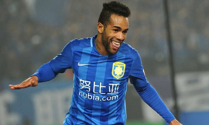Jiangsu Suning nhiều khả năng sẽ là đội chiến thắng